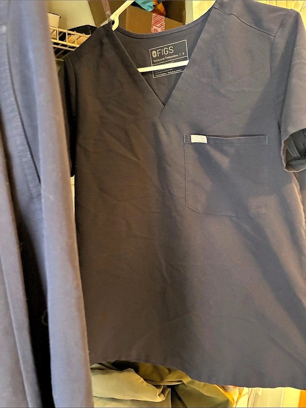 FIGS Scrub Set Top and Pants and joggers Blue size small